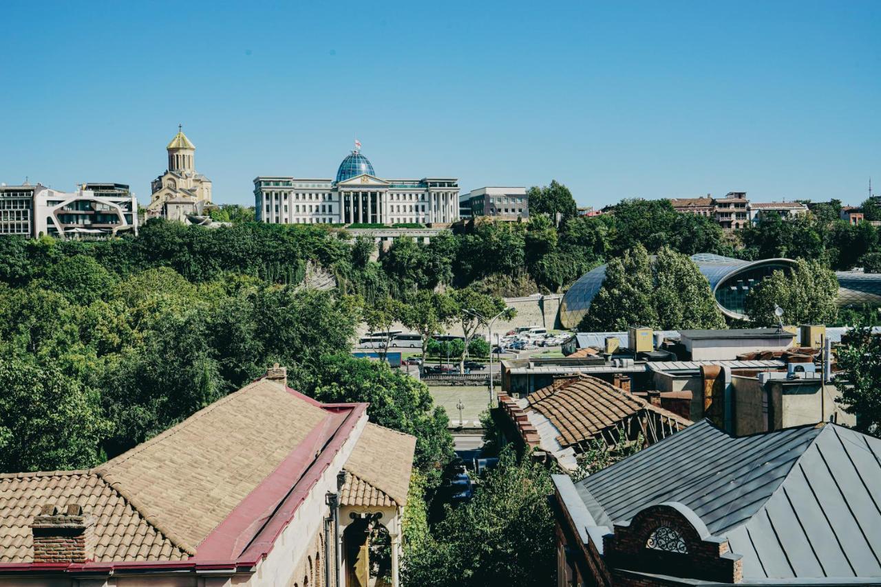 The Blue Fox Hotel Tbilisi ภายนอก รูปภาพ