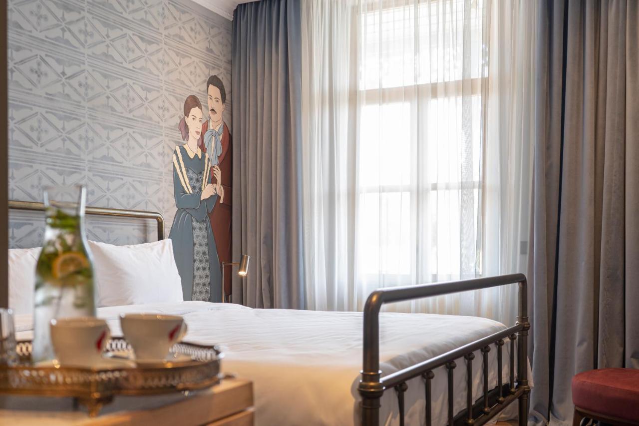 The Blue Fox Hotel Tbilisi ภายนอก รูปภาพ