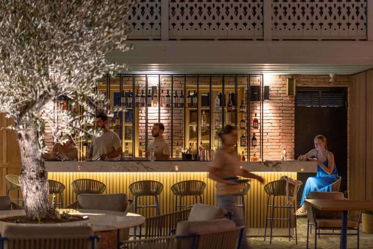 The Blue Fox Hotel Tbilisi ภายนอก รูปภาพ