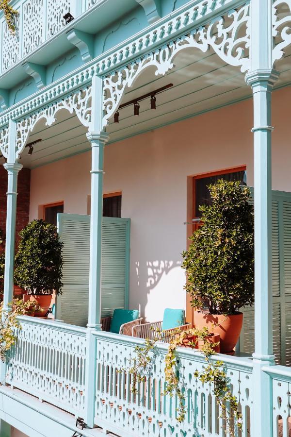 The Blue Fox Hotel Tbilisi ภายนอก รูปภาพ