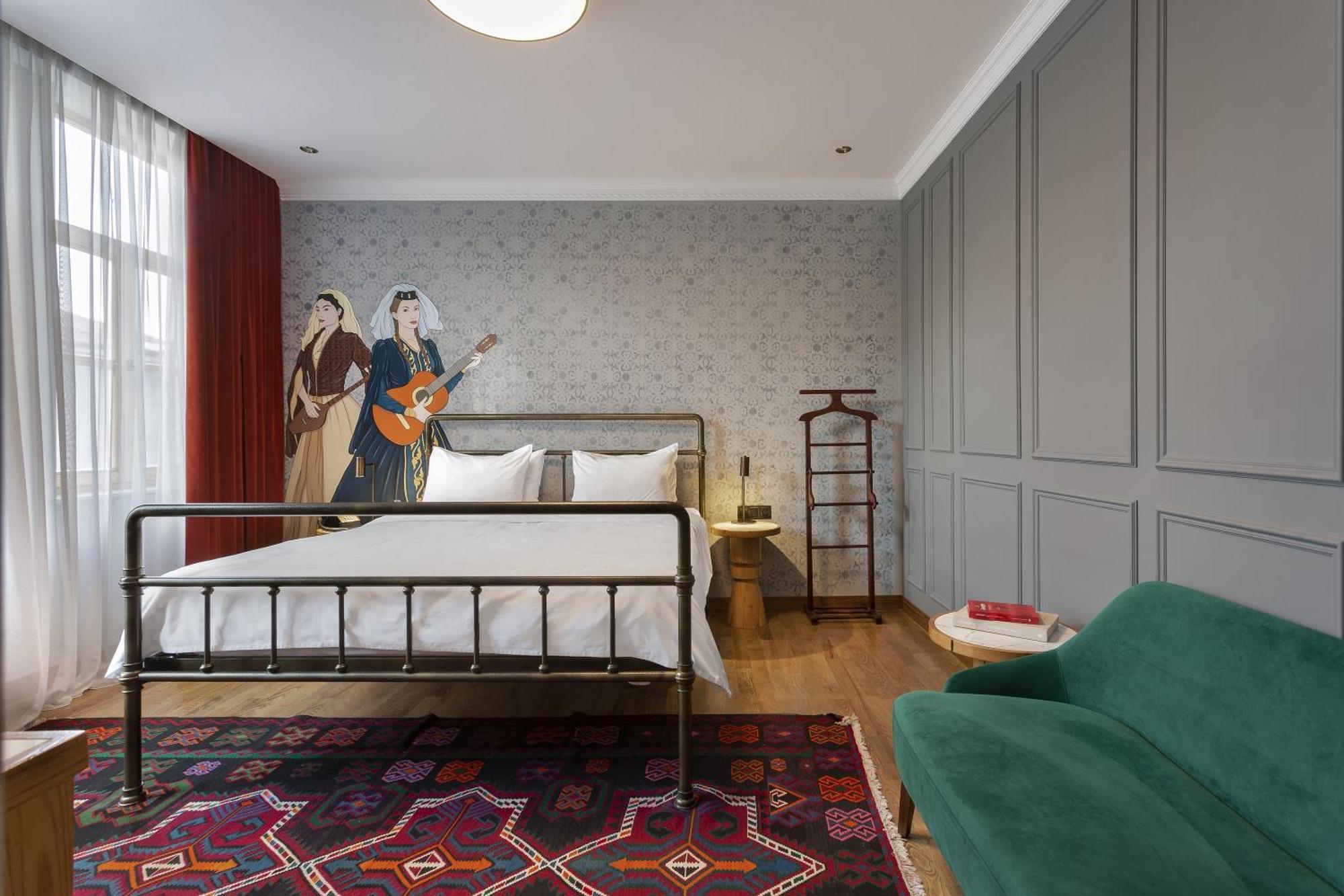 The Blue Fox Hotel Tbilisi ภายนอก รูปภาพ